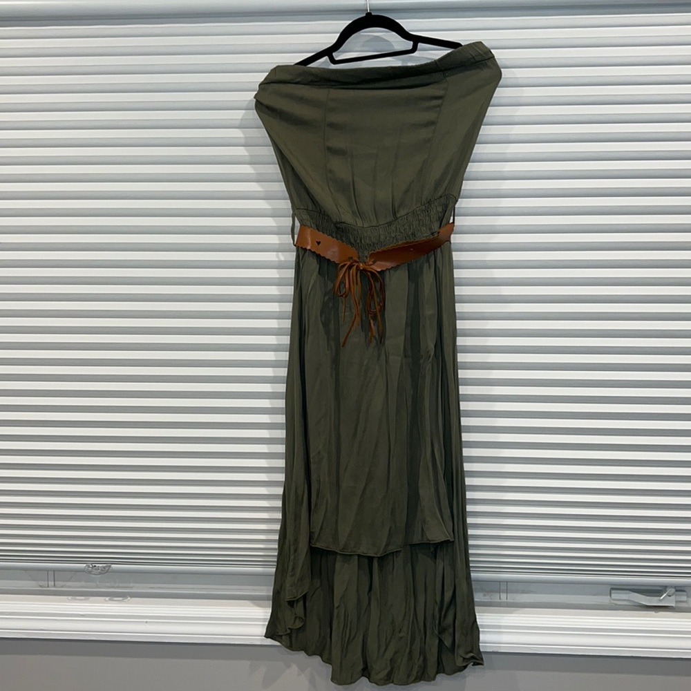 ROSE STYLE BELTED STRAPLESS DRESS WITH BROWN BELT. HIGH-LOW. MADE IN ITALY - Picture 1 of 9